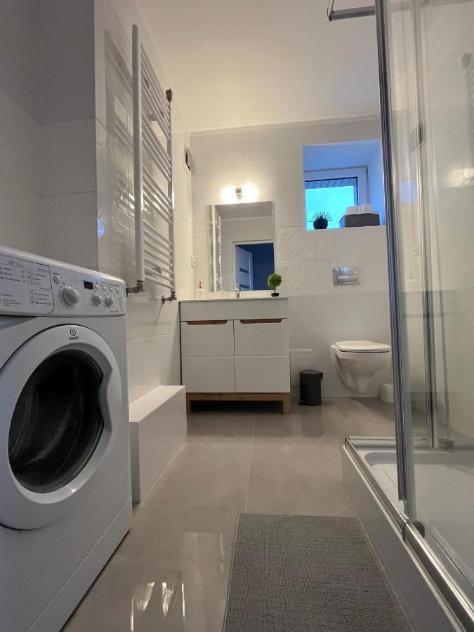 Warsaw Inside Solec With Private Parking Apartment Luaran gambar
